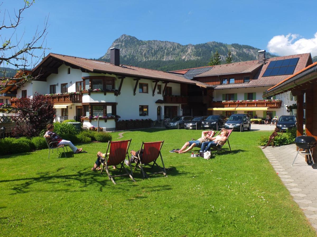 Wanderpension - Garni Rief - Adults Only Tannheim Exterior foto