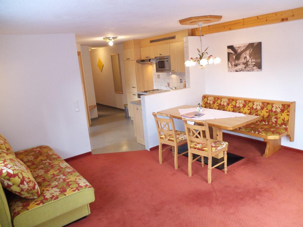 Wanderpension - Garni Rief - Adults Only Tannheim Exterior foto