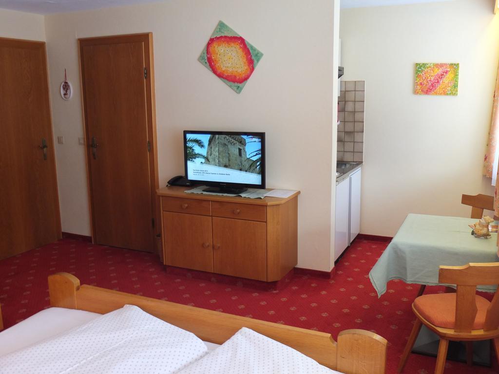 Wanderpension - Garni Rief - Adults Only Tannheim Exterior foto
