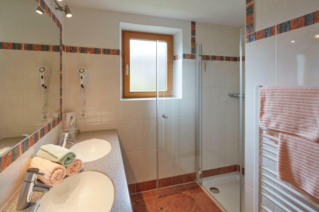 Wanderpension - Garni Rief - Adults Only Tannheim Exterior foto