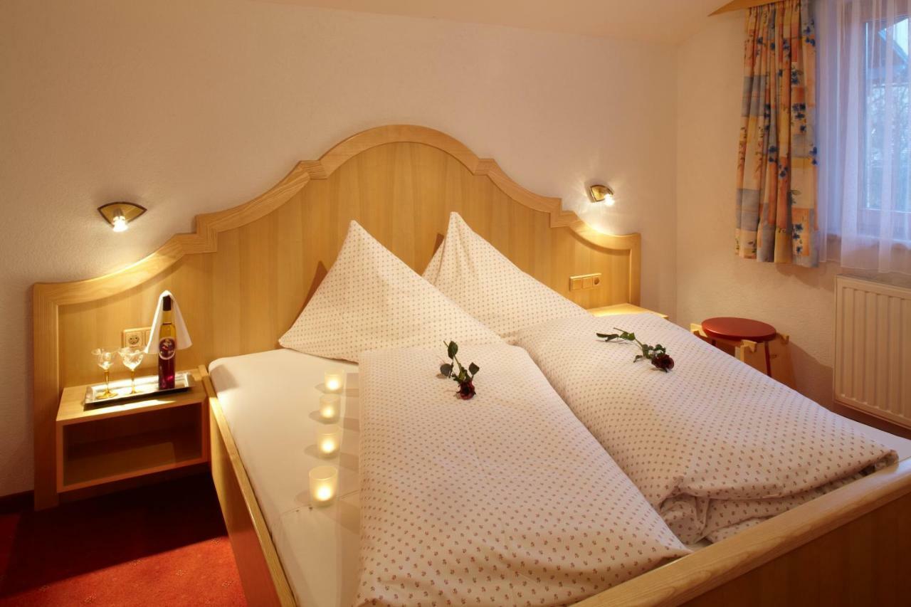Wanderpension - Garni Rief - Adults Only Tannheim Exterior foto