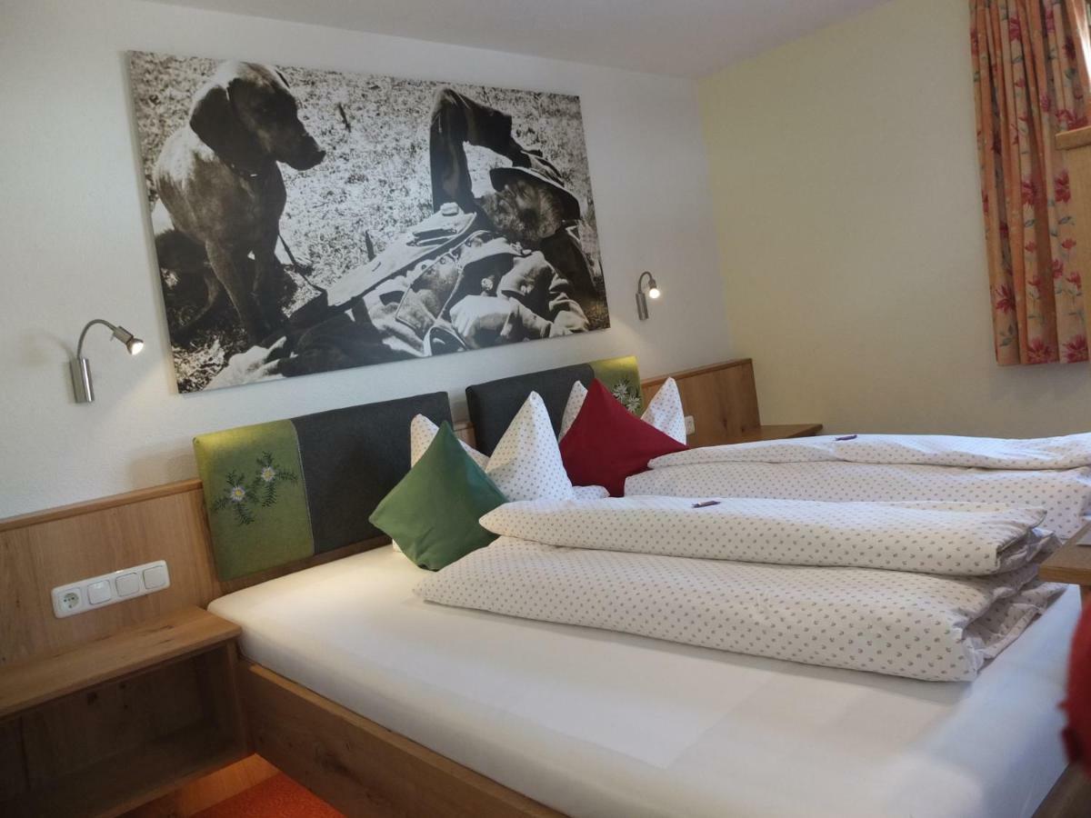 Wanderpension - Garni Rief - Adults Only Tannheim Exterior foto